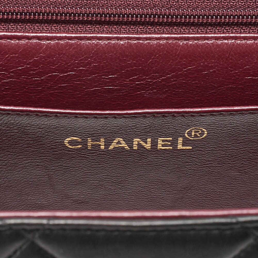 CHANEL Matelasse Trapezoidal Round Flap Single Chain Hand Lambskin Black Gold-Tone Hardware, Pre-Owned