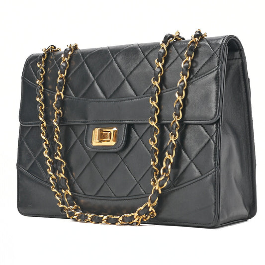 CHANEL  Matlasse  2.55 Lock Chain Shoulder Single Lambskin Black Gold-Tone Hardware, Pre-Owned