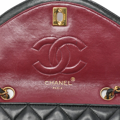 シャネル マトラッセ フラップ シングルチェーンショルダー ラムスキン 黒 ゴールド金具 中古品