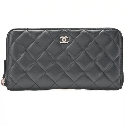CHANEL Matelasse Round Long Wallet Lambskin Black Silver-Tone Hardware, Pre-Owned