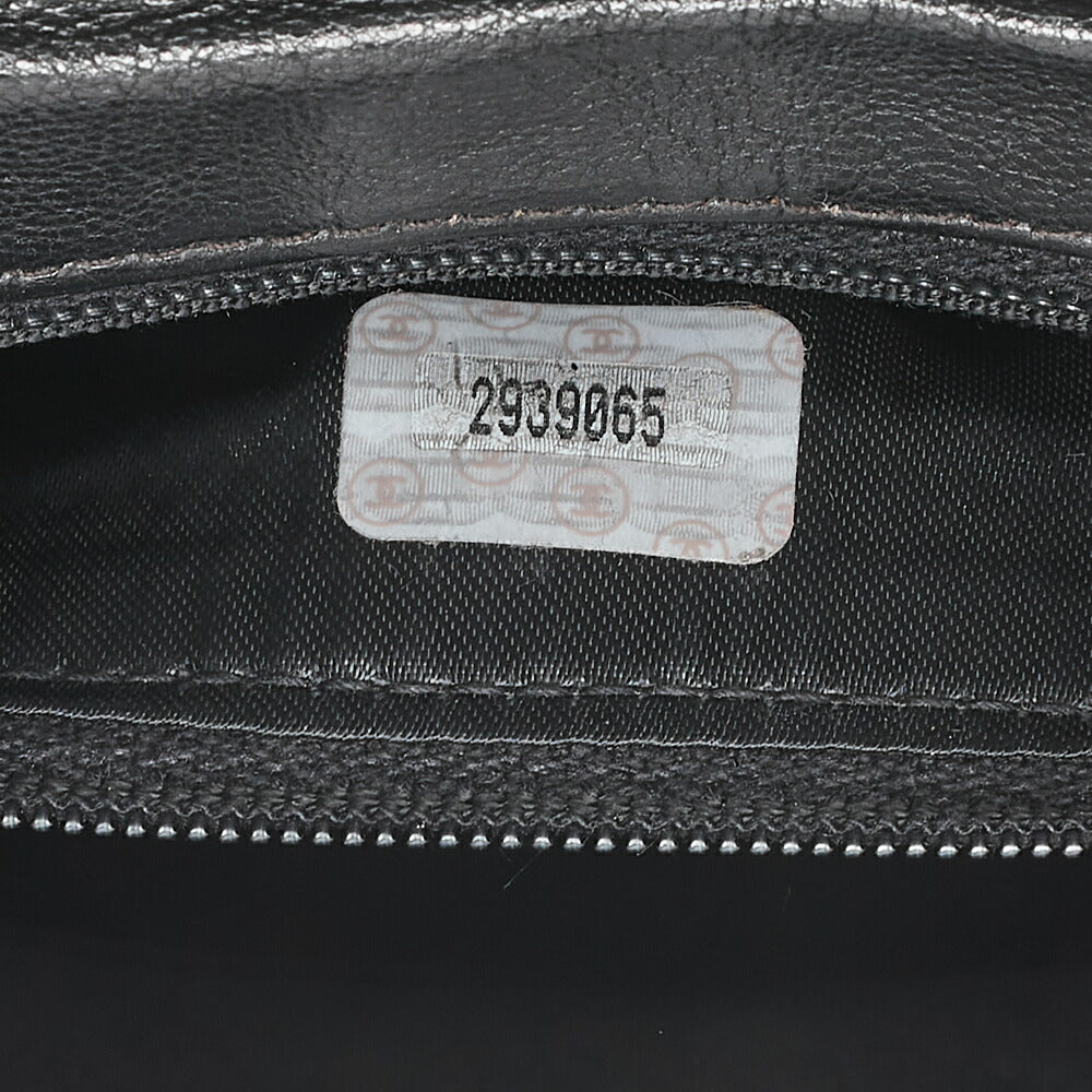 CHANEL マトラッセ ラウンドフラップ ターンロック ショルダーバッグ キャビアスキン 黒 ゴールド金具 中古
