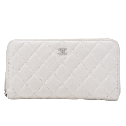 CHANEL Matlasse Round Long Wallet Caviar Skin White Silver-Tone Hardware, Pre-Owned