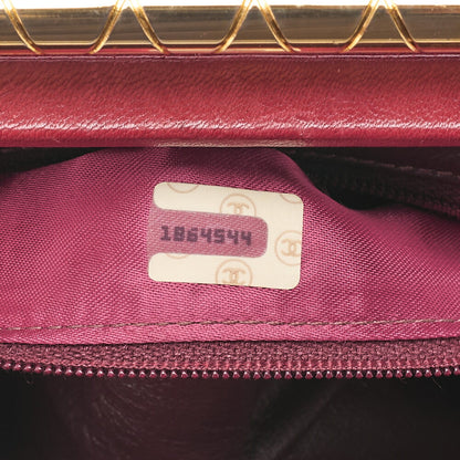 シャネル スエード マトラッセ ココマーク ショルダーバッグ レッド ゴールド金具 中古品