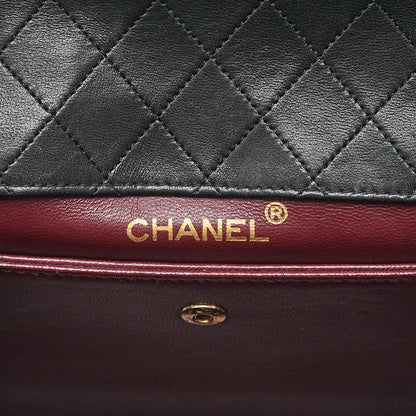 シャネル マトラッセ 台形 2.55 ロック シングル フラップ チェーンショルダー ラムスキン 黒 ゴールド金具 中古