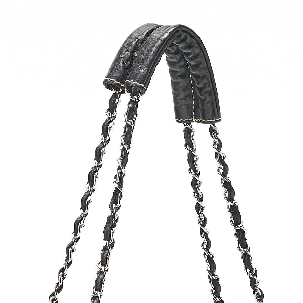 CHANEL ロゴマーク ワンショルダーバッグ コットン × ラムスキン 黒×白 シルバー金具 中古品