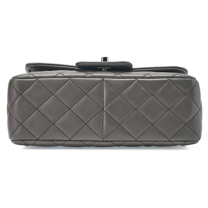 CHANEL Chanel Matelasse Lambskin Turn Lock Single Chain Shoulder Khaki Silver-Tone Hardware, Pre-Owned