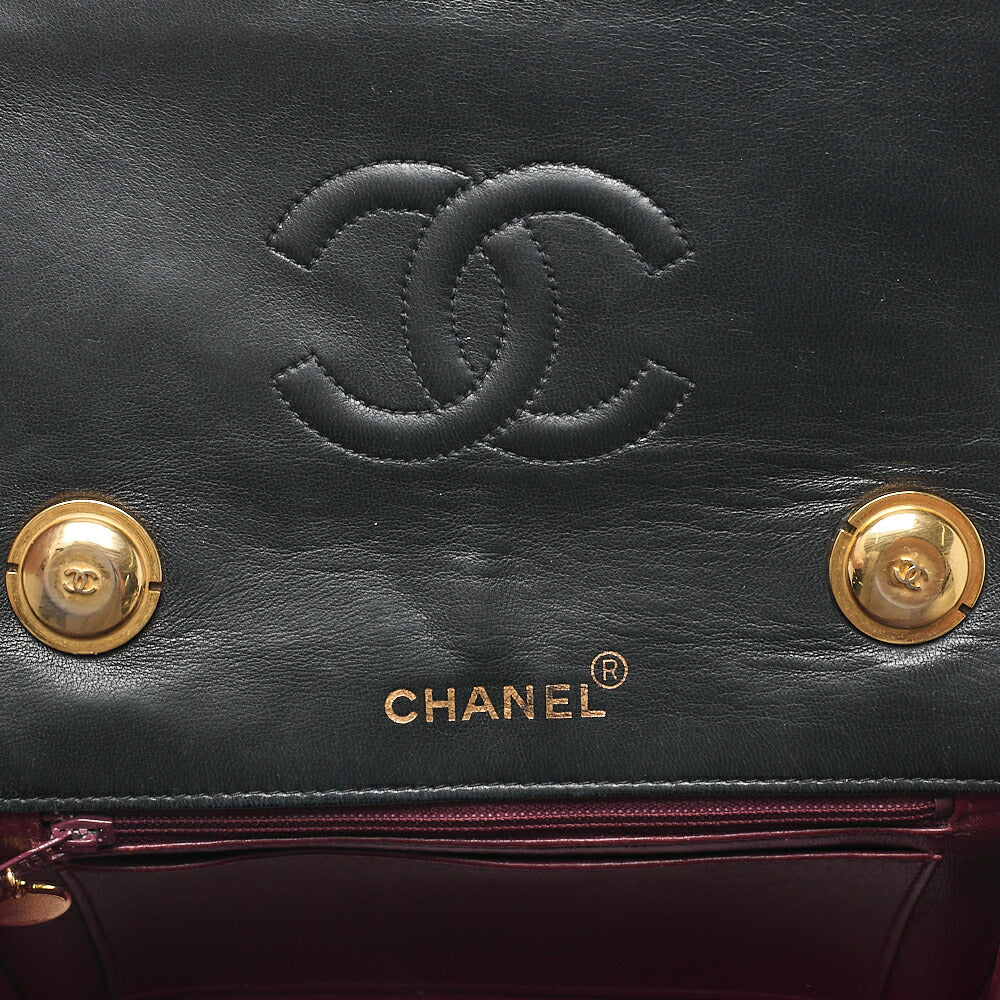 CHANEL Lambskin Matelasse Handbag Black Gold-Tone Hardware, Pre-Owned