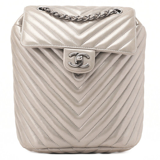 CHANEL Matelasse Turn Lock Chain Backpack Super Crew Leather Silver Silver-Tone Hardware, Pre-Owned