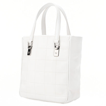 CHANEL Caviar Skin Choco Bar Handbag White Silver-Tone Hardware, Pre-Owned