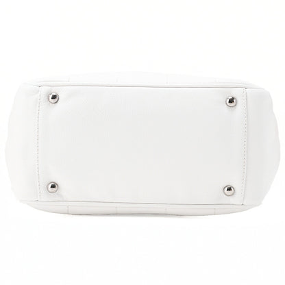 CHANEL Caviar Skin Choco Bar Handbag White Silver-Tone Hardware, Pre-Owned