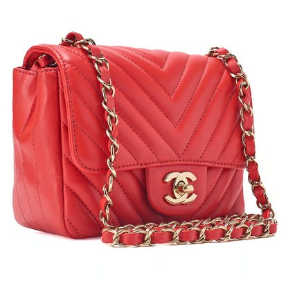 CHANEL Chain Shoulder Bag Mini Matelasse 17cm Lambskin V-Stitch Single Flap Red Gold-Tone Hardware, Pre-Owned