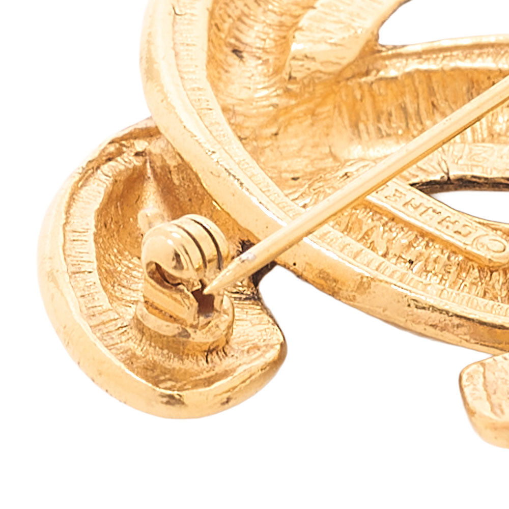 CHANEL Coco Mark Matelasse Brooch GP (Gold Plated) Gold-Tone Hardware, Pre-Owned