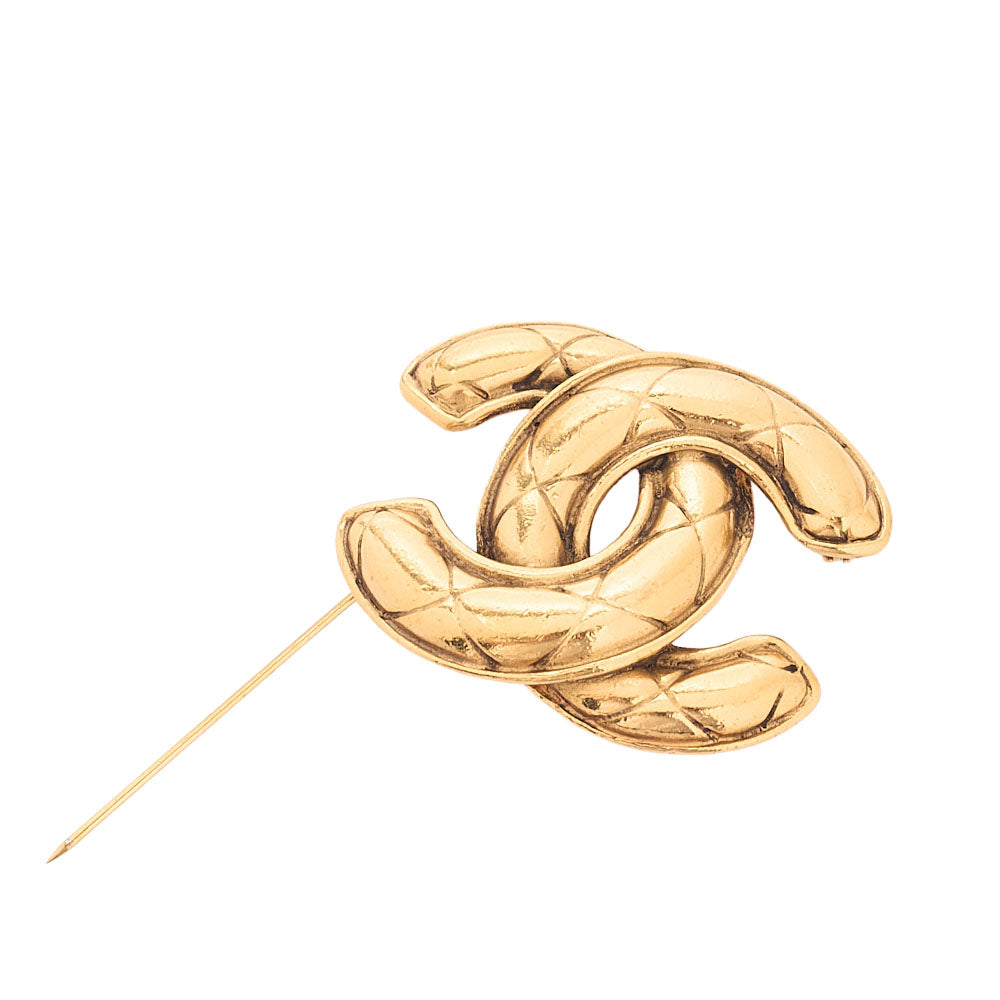 CHANEL Coco Mark Matelasse Brooch GP (Gold Plated) Gold-Tone Hardware, Pre-Owned