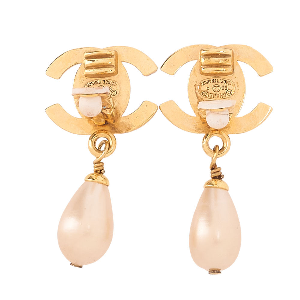 CHANEL Earrings Coco Mark 96P GP x Faux Pearl Gold (Gold Plated)-Tone Hardware, Pre-Owned