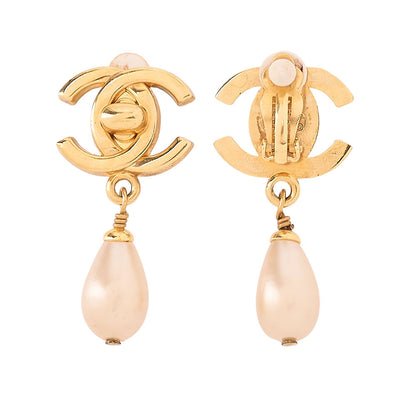 CHANEL Earrings Coco Mark 96P GP x Faux Pearl Gold (Gold Plated)-Tone Hardware, Pre-Owned