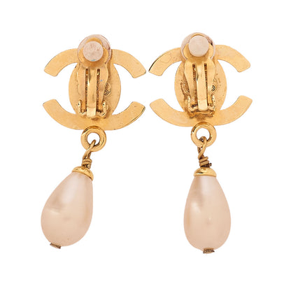 CHANEL Earrings Coco Mark 96P GP x Faux Pearl Gold (Gold Plated)-Tone Hardware, Pre-Owned