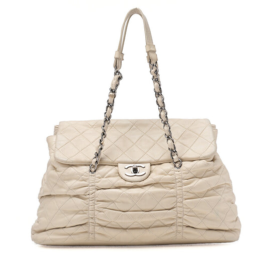 CHANEL Lambskin Matelasse Wrinkle Design Chain Shoulder Ivory Silver-Tone Hardware, Pre-Owned