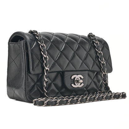 CHANEL Chain Shoulder Bag Minima Telass? 20cm Lambskin Black Silver-Tone Hardware, Pre-Owned