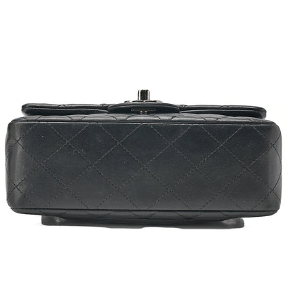 CHANEL Chain Shoulder Bag Minima Telass? 20cm Lambskin Black Silver-Tone Hardware, Pre-Owned