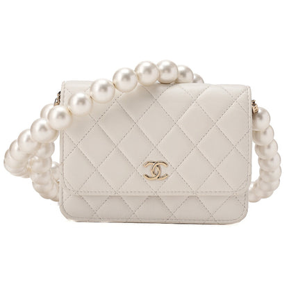 CHANEL Minimatrasse Fake Pearl Pearl Chain Wallet Lambskin White Gold-Tone Hardware, Pre-Owned
