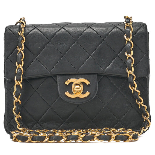 CHANEL Chain Shoulder Bag Minimat Telass? 17cm Lambskin Black Gold-Tone Hardware, Pre-Owned