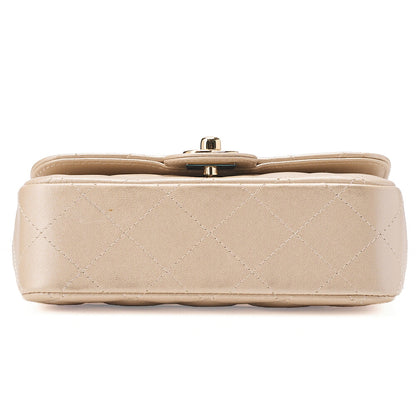 CHANEL Lambskin Minimat Telass? Peace Sign Motif Single Flap Chain Shoulder Gold Gold-Tone Hardware, Pre-Owned