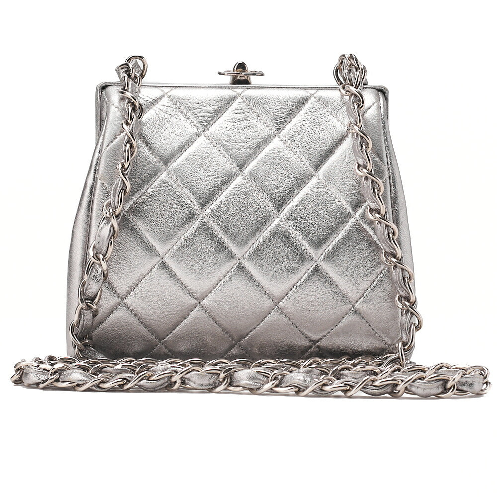 CHANEL Lambskin Matelasse Kiss Clasp Chain Shoulder Silver Silver-Tone Hardware, Pre-Owned