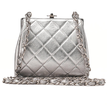 CHANEL Lambskin Matelasse Kiss Clasp Chain Shoulder Silver Silver-Tone Hardware, Pre-Owned
