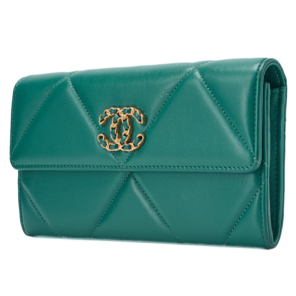 CHANEL Chanel Matelasse Lambskin Chanel 19 Bifold Long Wallet Green Gold-Tone Hardware, Pre-Owned