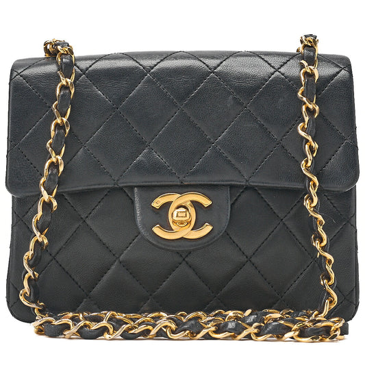 CHANEL Chain Shoulder Bag Minimat Lesser 17cm Lambskin Black Gold-Tone Hardware, Pre-Owned