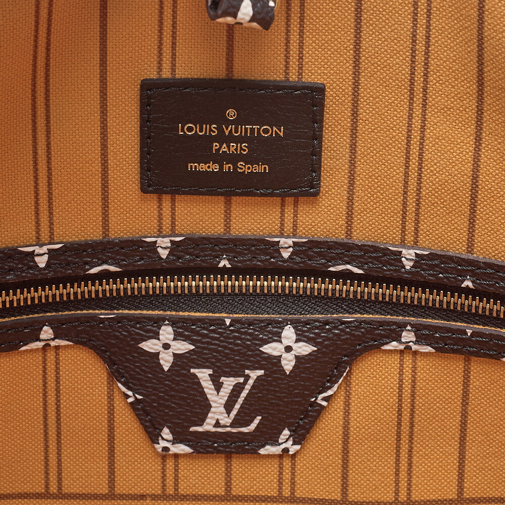 LOUIS VUITTON Louis Vuitton Monogram Jungle Never Full MM Hand Shoulder Bag with Pouch M44676 RFID Responsive GI3169 Black x Brown x Multicolor Gold-Tone Hardware, Pre-Owned