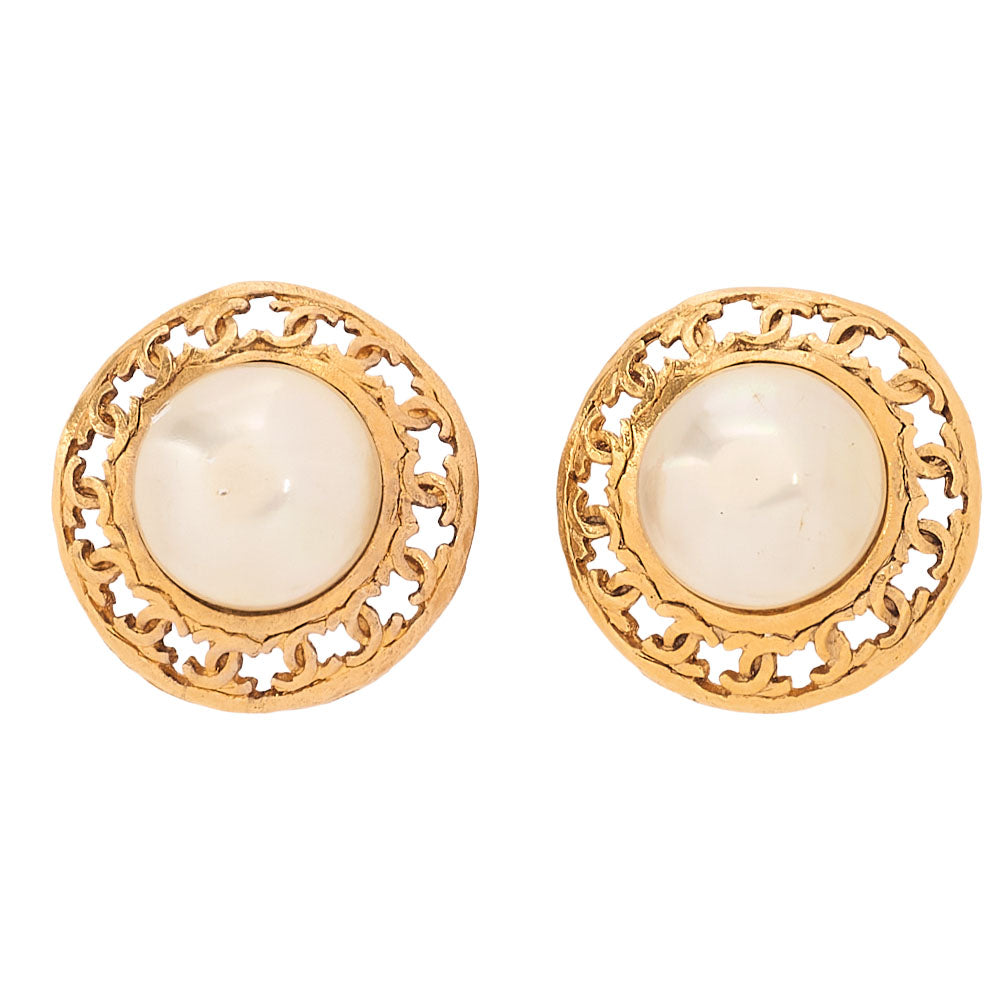 CHANEL Pearl Earrings 25 GP X Faux Pearl Gold (Gold Plating) Gold-Tone Hardware, Pre-Owned