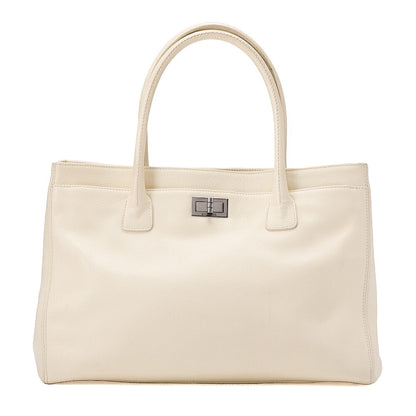CHANEL Tote Bag Executive Caviar Skin 2.55 White Silver-Tone Hardware, Pre-Owned
