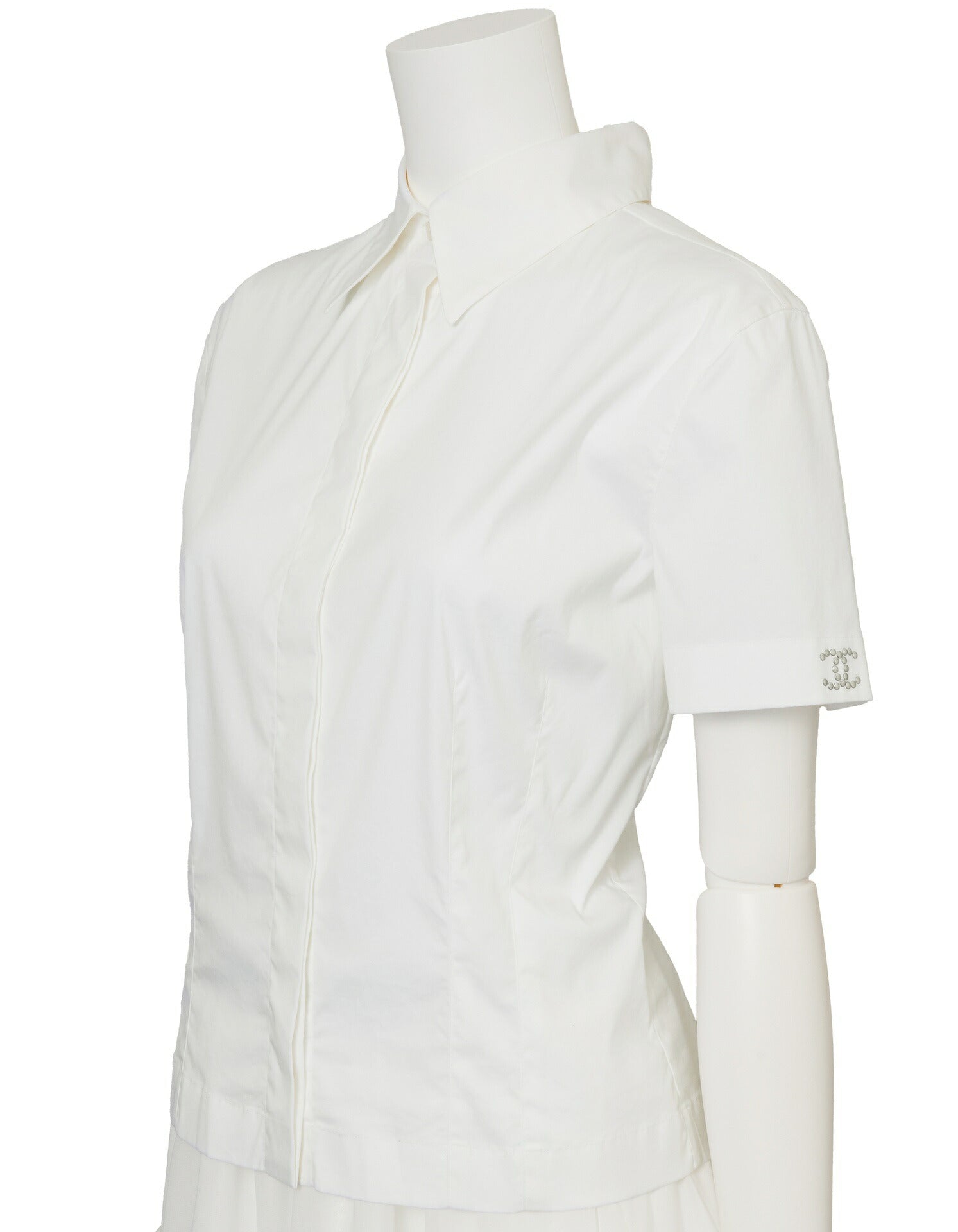 CHANEL Short Sleeve Shirt Blouse T-Shirt, Coco Mark, Cotton Blend, White, Silver-Tone Hardware, Pre-Owned - Vintage La Charme