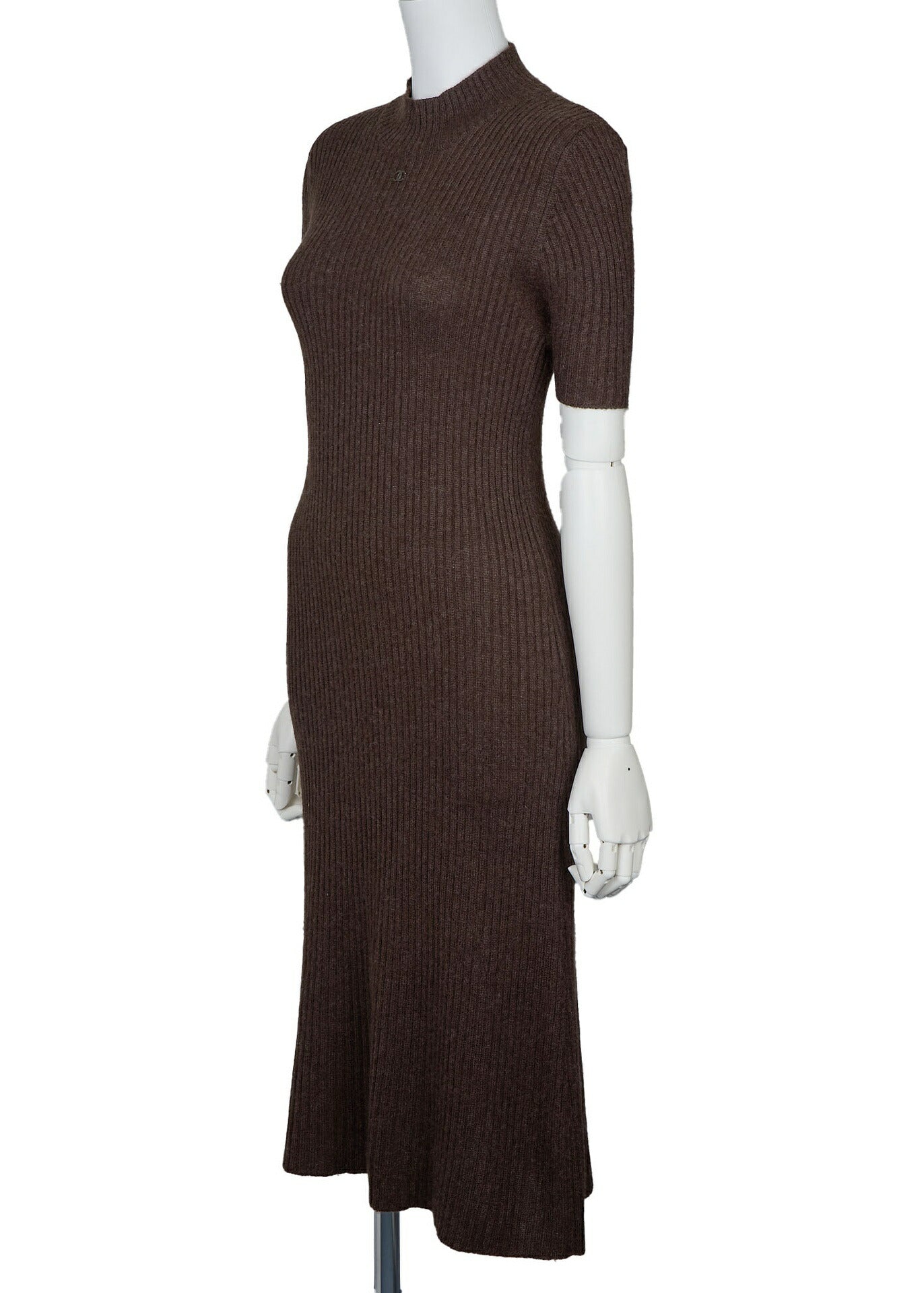 CHANEL Dress, Knit, Cashmere Rayon Nylon Blend, Brown, Gold-Tone Hardware, Pre-Owned - Vintage La Charme