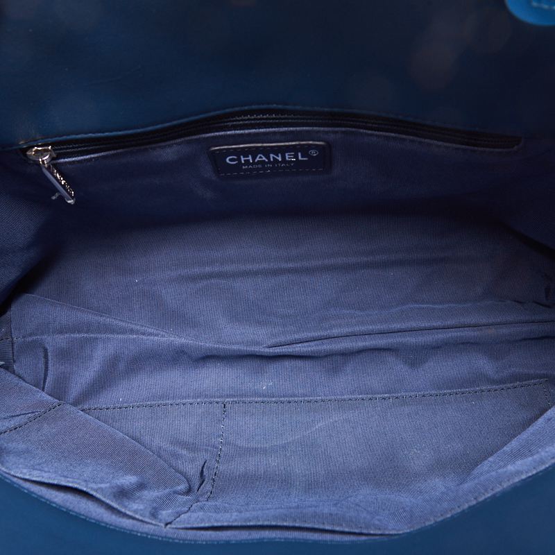 CHANEL Double Chain Tote Matelasse Lambskin Blue Silver-Tone Hardware Pre-Owned - Vintage La Charme