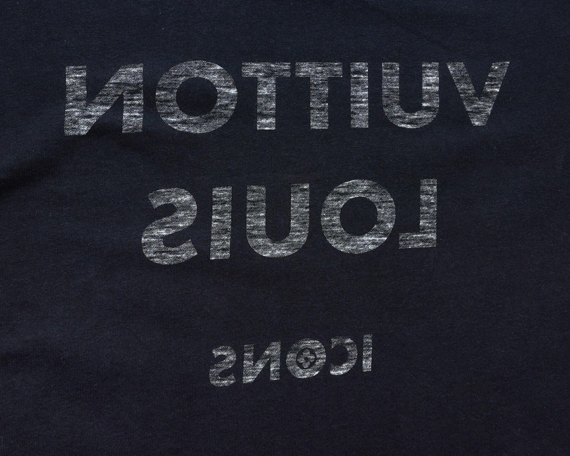 Louis Vuitton T-Shirt, Chain Detail, Cut-and-Sew, Cotton, Black, Silver-Tone Hardware, Pre-Owned - Vintage La Charme