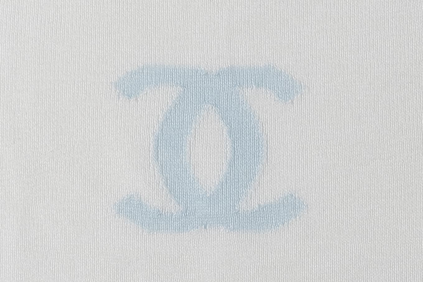 CHANEL Sleeveless T-Shirt, Cut-and-Sew, Cotton, White, Silver-Tone Hardware, Pre-Owned - Vintage La Charme