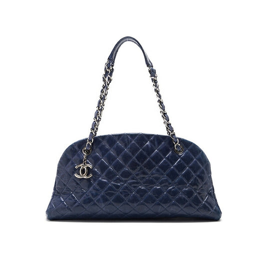 CHANEL Shoulder Bag Matelasse Gamaguchi Coco Charm Chain Shoulder Vintage Calf Blue Silver-Tone Hardware Pre-Owned - Vintage La Charme