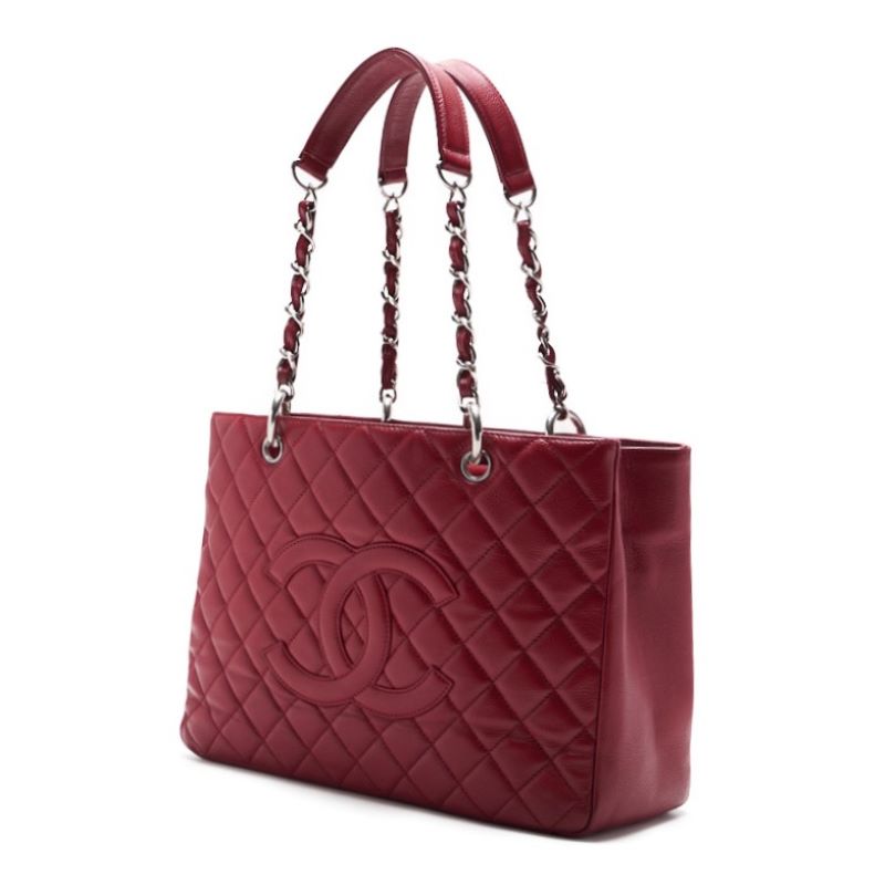 CHANEL Shoulder Bag, Matelasse, Coco Mark, Caviar Skin, Red, Silver-Tone Hardware, Pre-Owned - Vintage La Charme