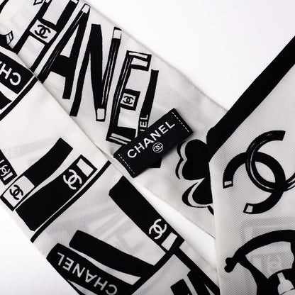CHANEL Scarf Coco Mark Silk Black Gold-Tone Hardware Pre-Owned - Vintage La Charme