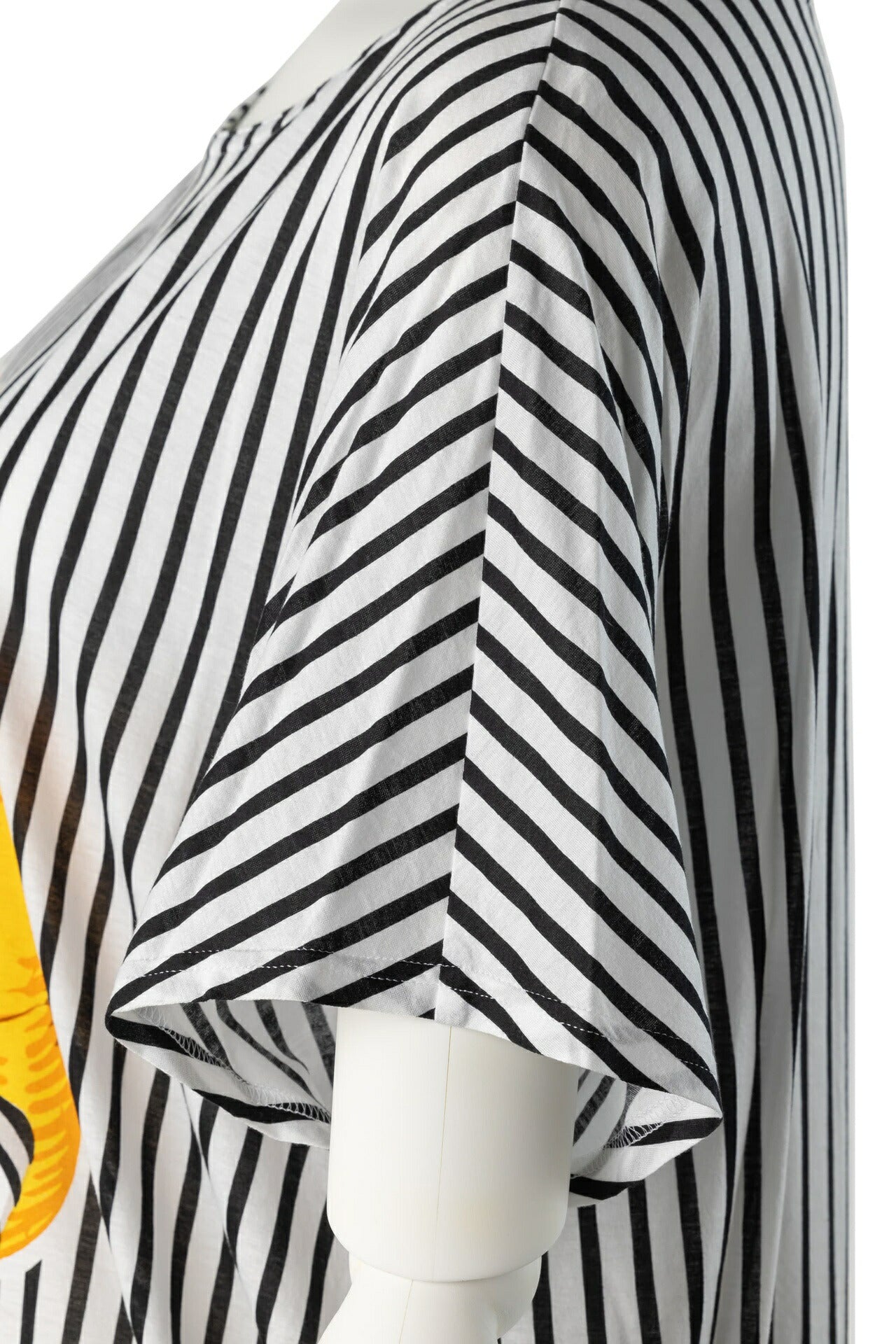 Dior T-Shirt, Short Sleeve, Cut Sew, Cotton, White, Silver-Tone Hardware, Pre-Owned - Vintage La Charme
