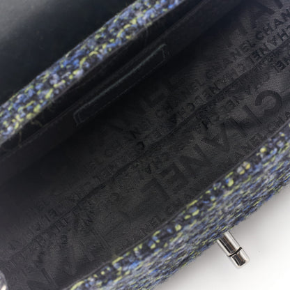 CHANEL Shoulder Bag, Coco Turn Lock, Tweed, Multicolor, Silver-Tone Hardware, Pre-Owned - Vintage La Charme
