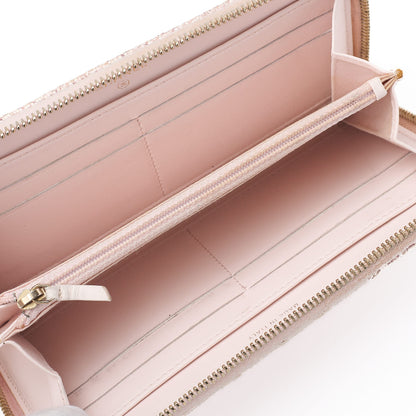 CHANEL Deauville Round Long Wallet Canvas Pink Gold-Tone Hardware Pre-Owned - Vintage La Charme