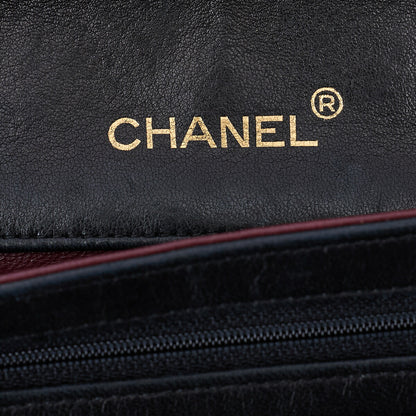 CHANEL Shoulder Bag, Matelasse, Lambskin, Black, Gold-Tone Hardware, Pre-Owned - Vintage La Charme