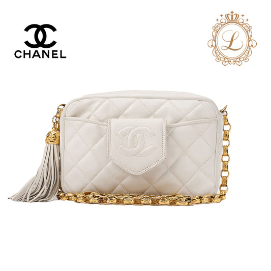 CHANEL Shoulder Bag Mini Matelasse Coco Mark With Fringe Bijou Chain Lambskin White Gold-Tone Hardware Pre-Owned - Vintage La Charme