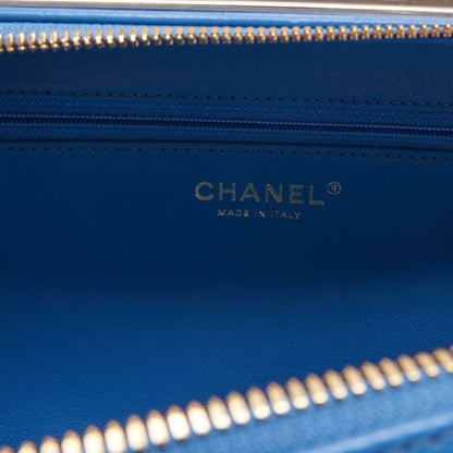 CHANEL Handbag 2WAY Matelasse Lambskin Light Blue Gold-Tone Hardware Pre-Owned - Vintage La Charme