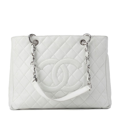 CHANEL Schultertasche Matelassé Caviar Skin Weiß Silberfarbene Hardware Gebraucht