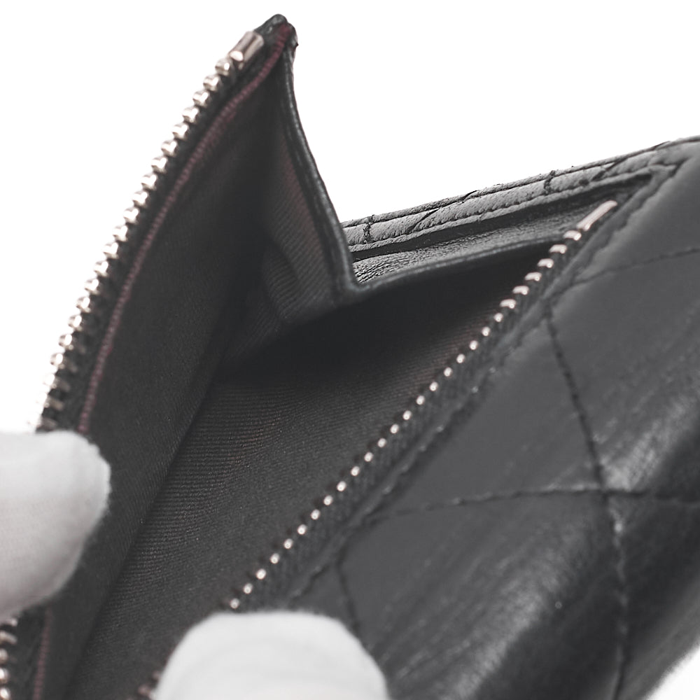 シャネル マトラッセ 三つ折り コンパクト財布 ラムスキン 黒 シルバー金具 中古