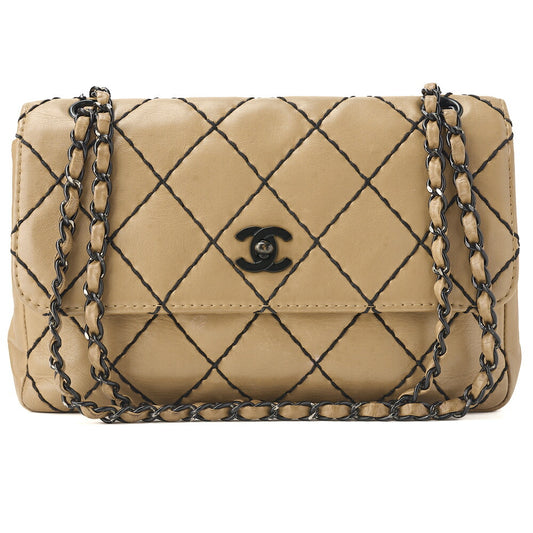 CHANEL Shoulder Bag, Matelasse Wild Stitch, Calfskin, Beige, Black Fittings, Gold-Tone Hardware, Pre-Owned - Vintage La Charme